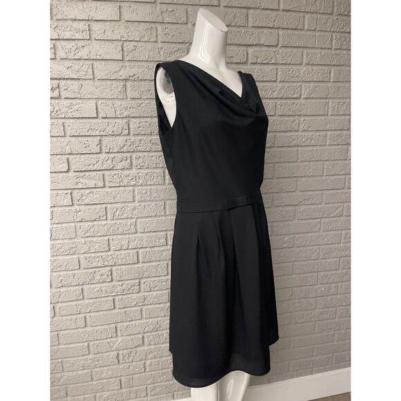 Black Lands Black Twill Drape Front Sleeveless Pleated Front Dress Size 10 - Picture 8 of 11